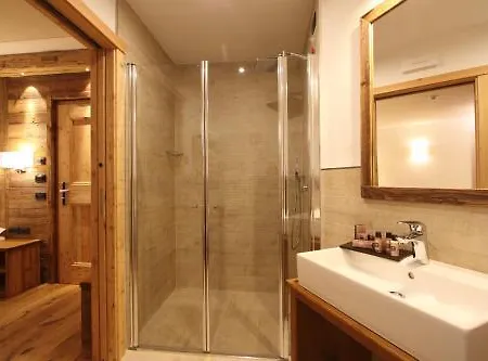 Hotel Garni Maso San Michele Cavalese