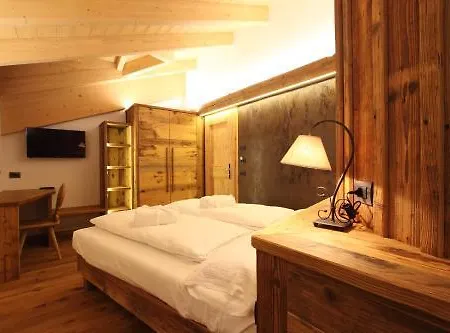 Garni Maso San Michele Hotel 3*