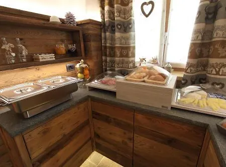 Hotel Garni Maso San Michele Cavalese